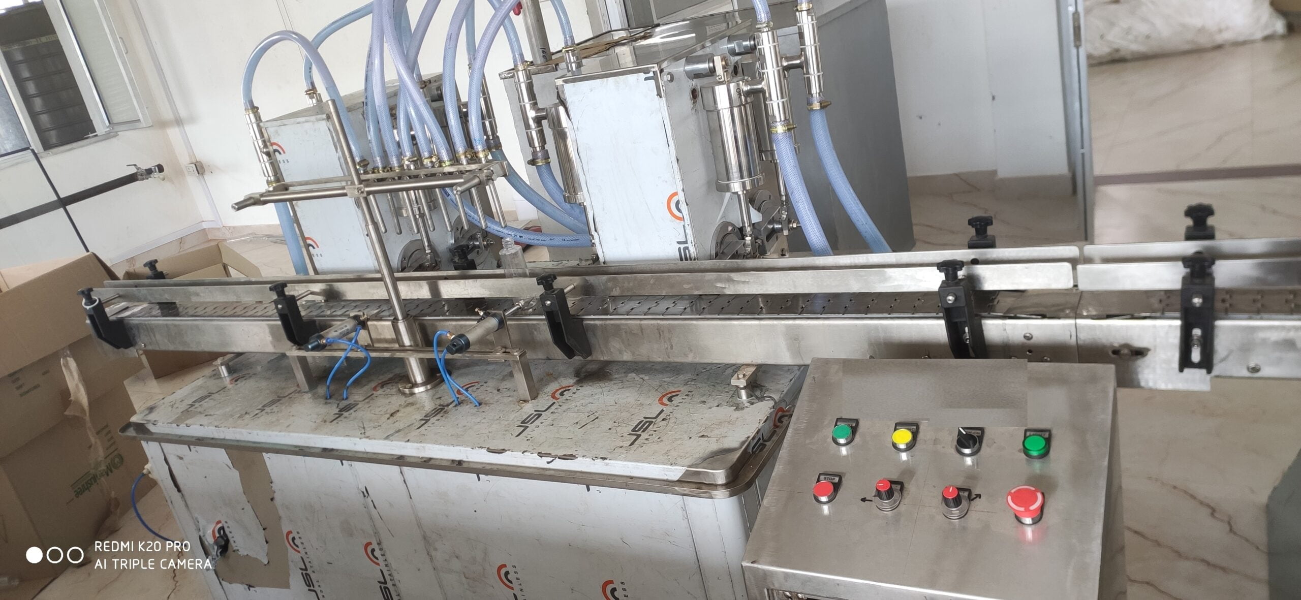 Screw Capping Machine 21 Eight Head Filling