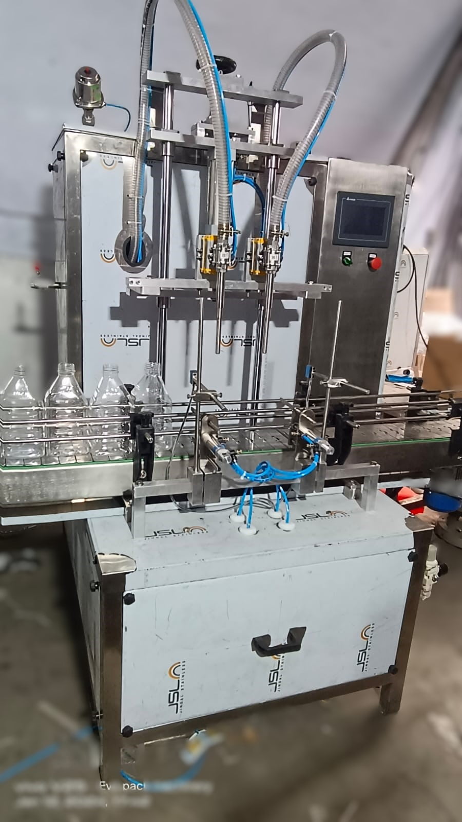 Automatic Sunflower Oil Filling Machine 5 Two Head Servo Liquid Filling