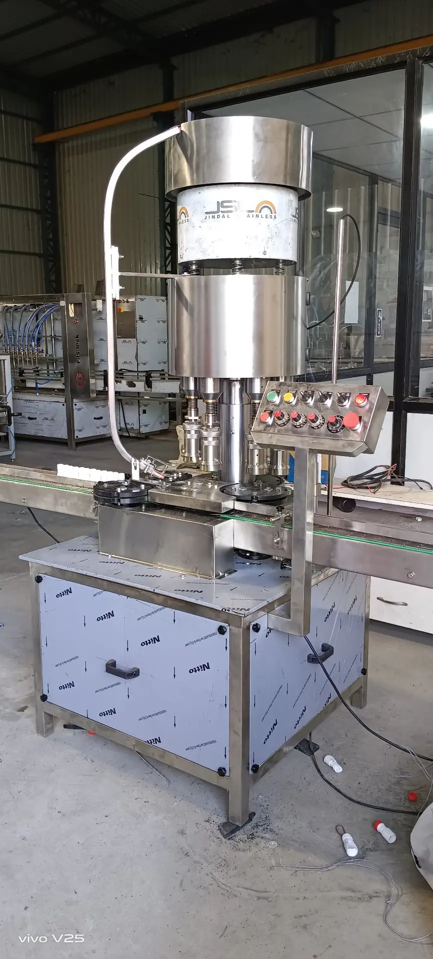 Automatic PET Bottle Oil Filling Machine EPM40 9 Automatic Multi Head Capping Machine